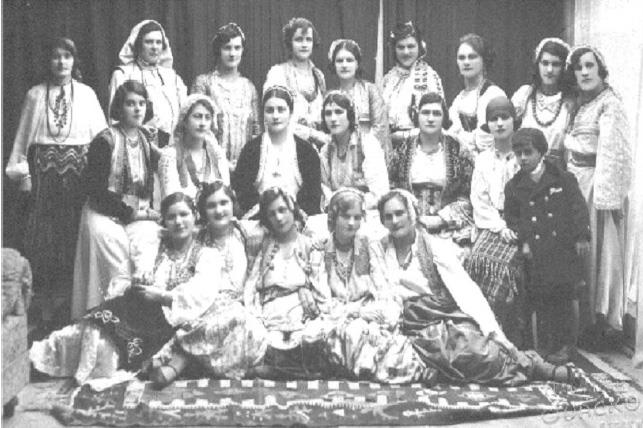 Коло Српских Сестара